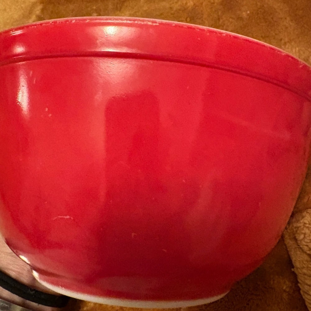 Antique vintage collectible PYREX glass Red Mixing Bowl - Picture 5 of 15